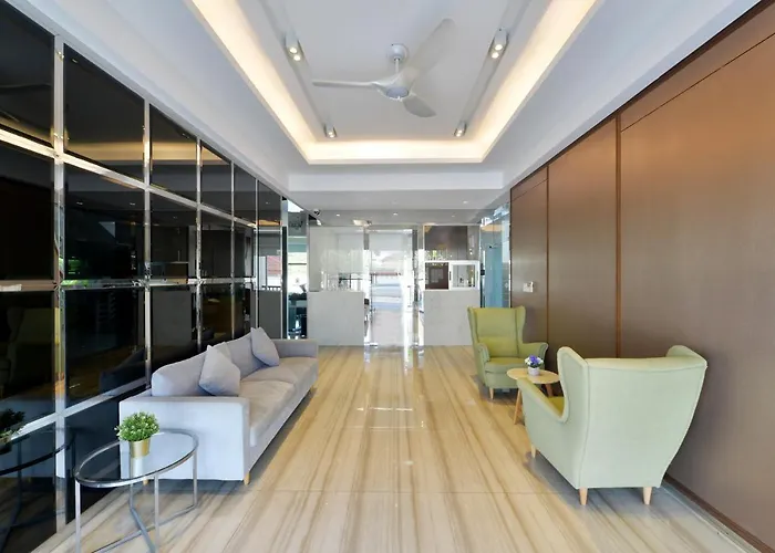 โรงแรม Baan Lamoon Ban Khlong Thai Muang